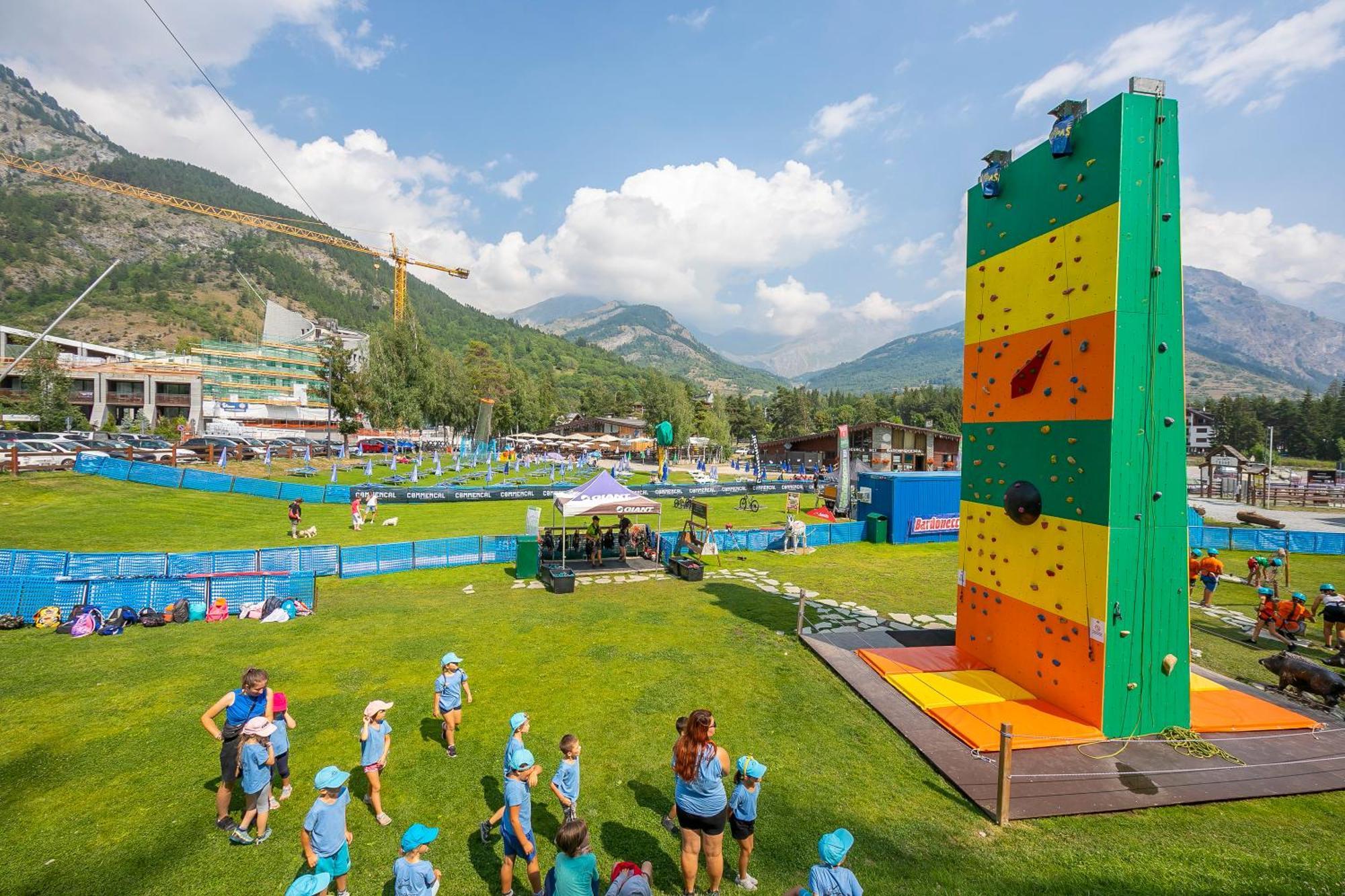 Il Rododendro City Center - Happy Rentals Bardonecchia Dış mekan fotoğraf